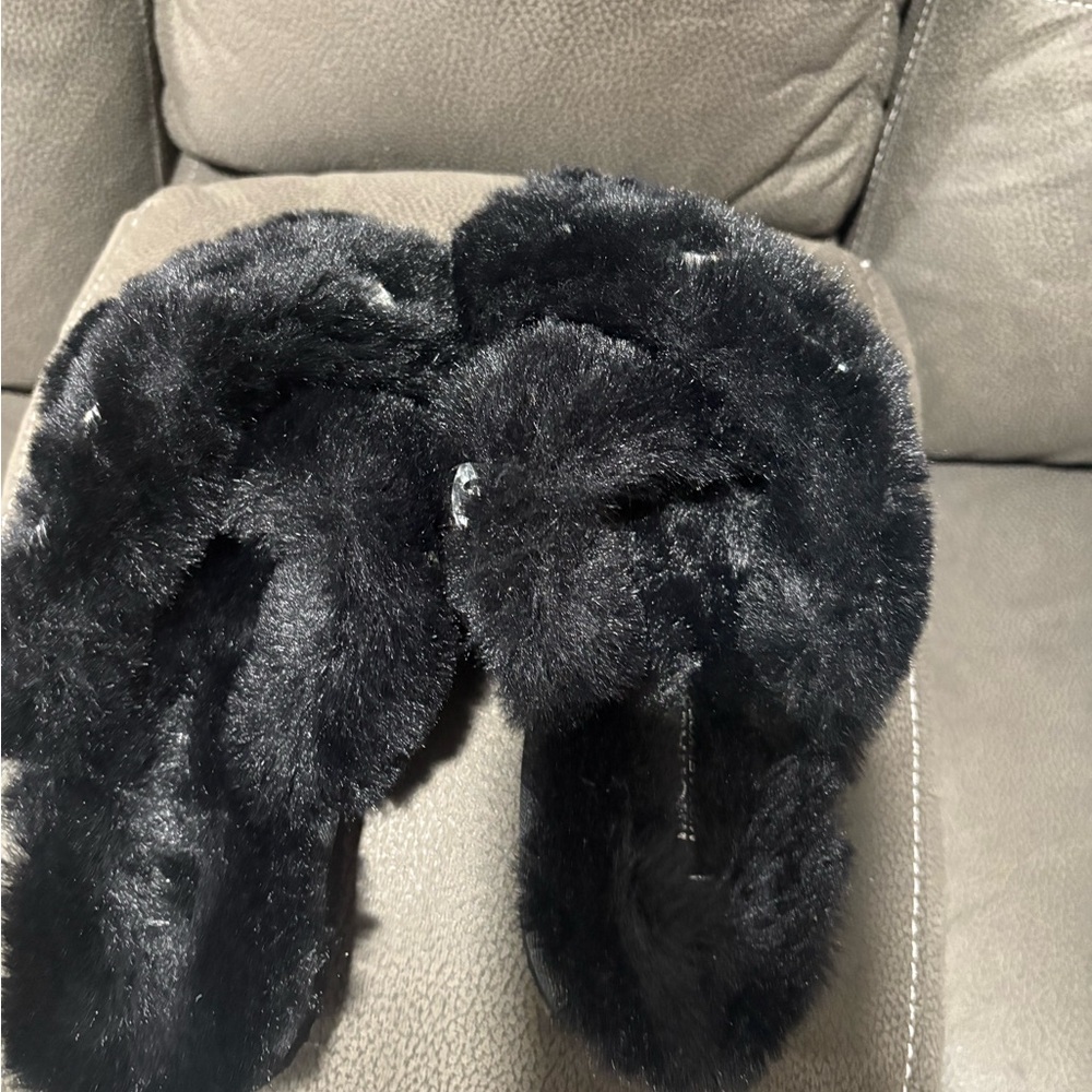 MICHAEL Michael Kors Black Fur Slippers